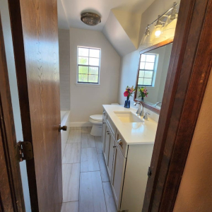 Jenks Home Remodeling 77 Bathrooms