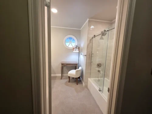 207-Bathrooms